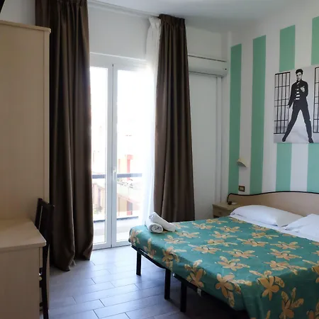 Clerice Hotel 2*