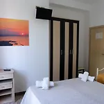 Clerice Hotell 2*